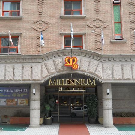 Millennium Hotel Kōyō Buitenkant foto